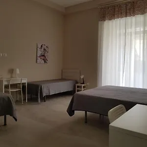 Oda ve Kahvaltı La Sapienza