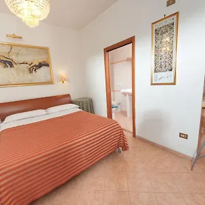 Appartement Oliveri Viale Marconi, Rome